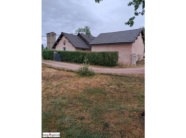 Lapalisse, Auvergne 03120