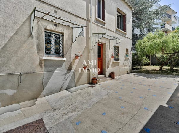 Châtillon, Hauts-de-Seine 92320