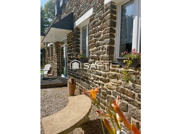 Questembert, Bretagne 56230
