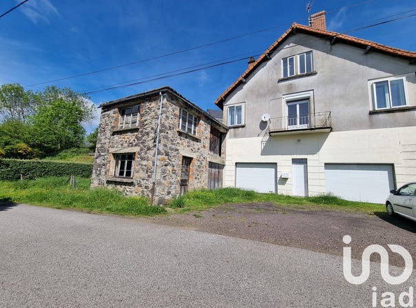 Saint-Sauves-d'Auvergne, Auvergne-Rhône-Alpes 63950