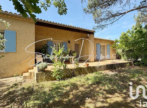 Robion, Provence-Alpes-Côte d'Azur 84440