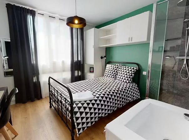 Rue Philippe Fabia, Lyon, Auvergne-Rhône-Alpes 69008