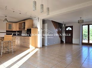Jouy, Centre-Val de Loire 28300