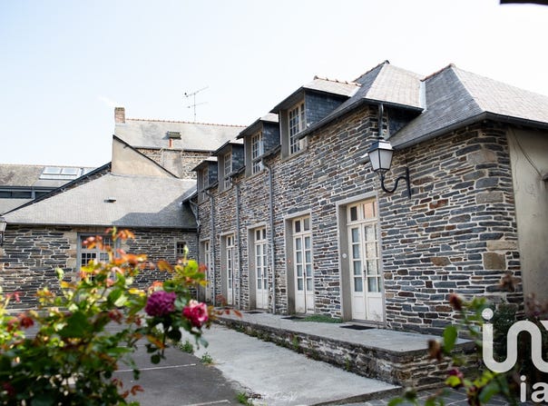 Châteaugiron, Brittany 35410