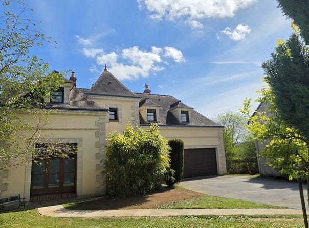 Chartres, Centre-Val de Loire 28000