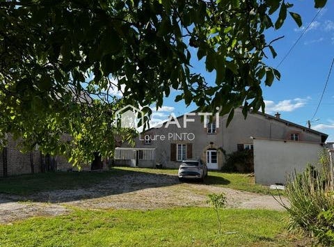 Vouziers, Champagne-Ardenne 08400