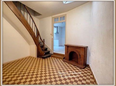 LE LUDE, Pays de la Loire 72800