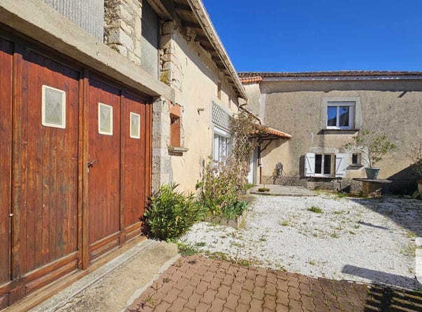 Montjean, Nouvelle-Aquitaine 16240