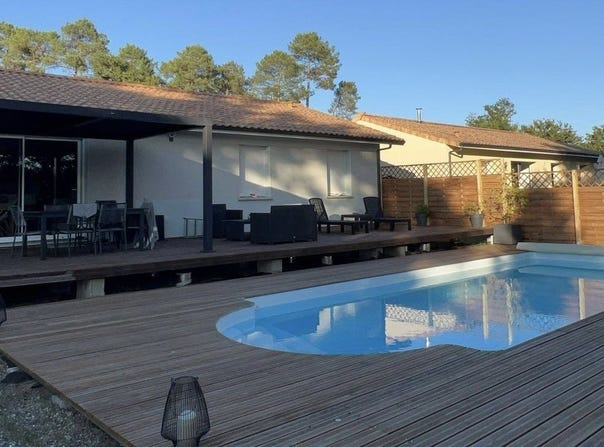 Hostens, Aquitaine 33125