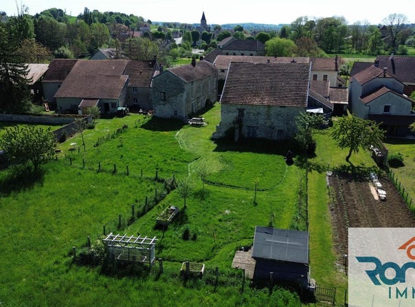 Saint-Maurice-sur-Vingeanne, Burgundy 21610