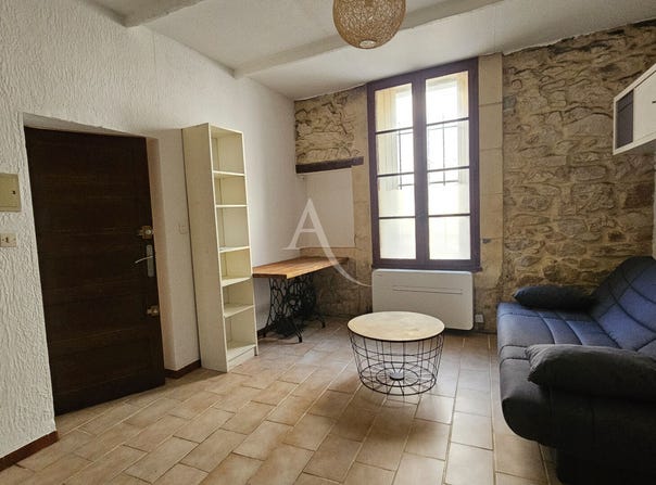 NIMES, Occitanie 30000