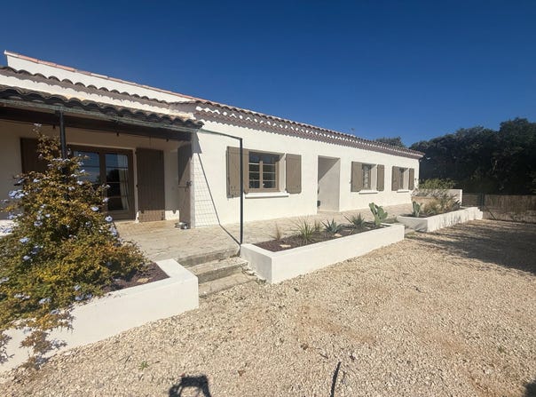 Saint-Siffret, Languedoc-Roussillon 30700