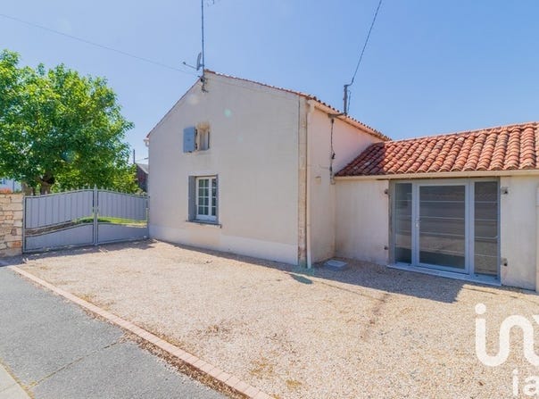 Nalliers, Pays de la Loire 85370