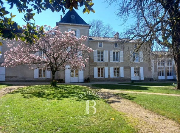 Melle, Poitou-Charentes 79500