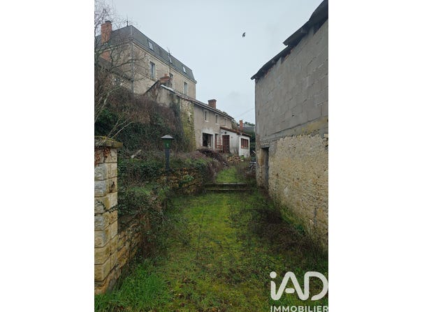 Thouars, Nouvelle-Aquitaine 79100