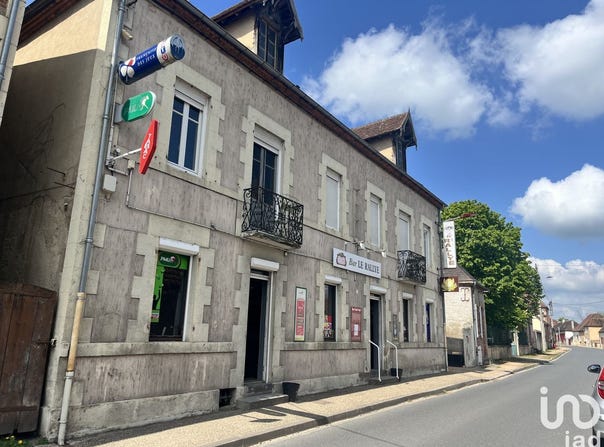 NEUILLY-LE-RÉAL, Auvergne-Rhône-Alpes 03340