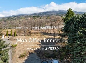 PRUNIERES, Provence-Alpes-Côte d'Azur 05230