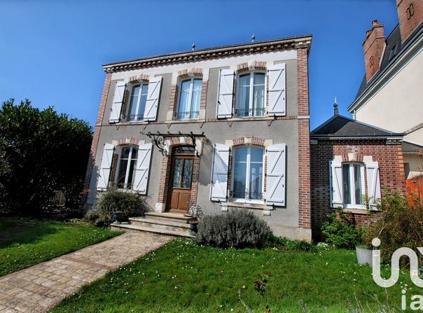 Bléneau, Bourgogne-Franche-Comté 89220