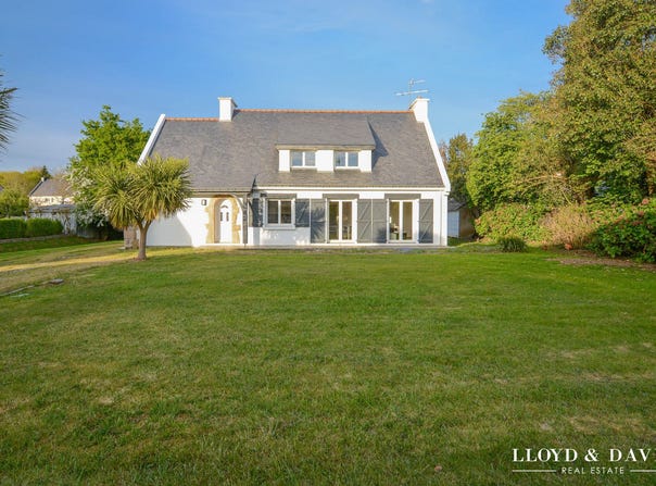 Évellys, Brittany 56500