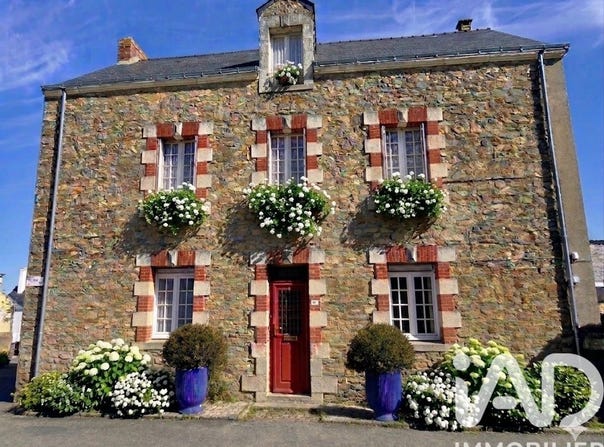 Camoël, Brittany 56130