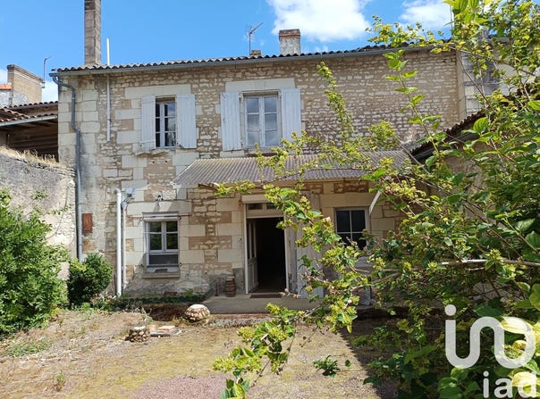 Monts-sur-Guesnes, Nouvelle-Aquitaine 86420