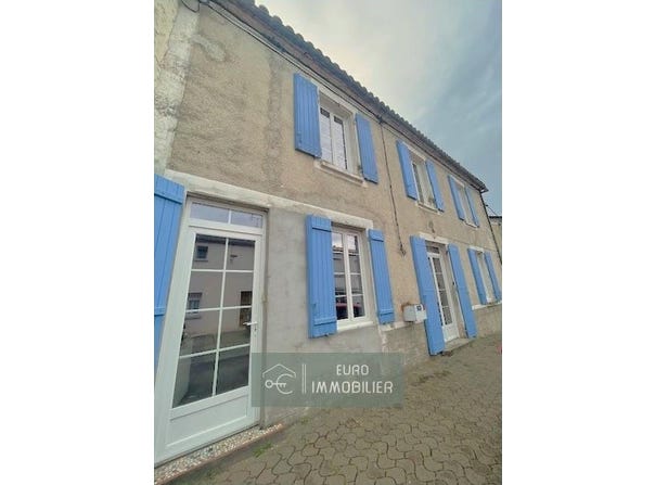 Bazas, Aquitaine 33430