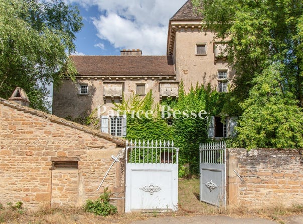 Mâcon, Burgundy 71000