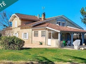 Bazas, Aquitaine 33430