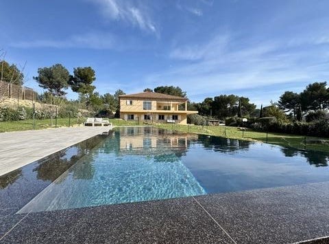La Cadière-d'Azur, Provence-Alpes-Côte d'Azur 83740