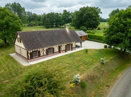 DOMFRONT, Basse-Normandie 61700