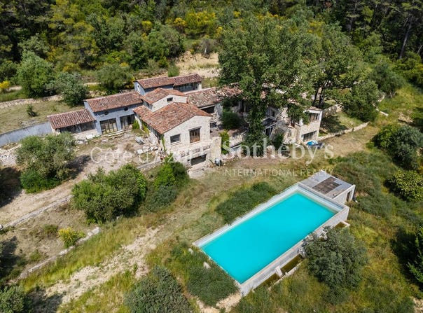 TOURRETTES, Provence-Alpes-Côte d'Azur 83440