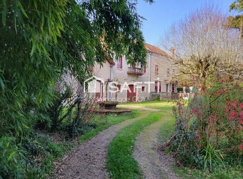 Saint-Front-De-Pradoux, Aquitaine 24400