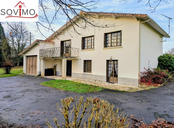 Manot, Poitou-Charentes 16500