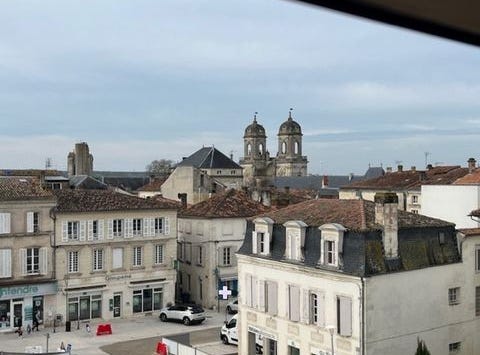 ST JEAN D ANGELY, Poitou-Charentes 17400