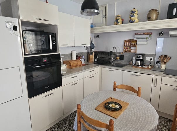 Mouy, Hauts-de-France 60250