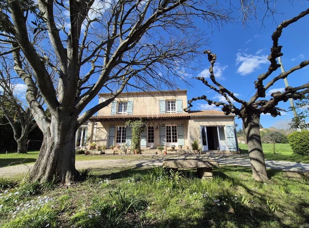 Maillane, Provence-Alpes-Côte-d'Azur 13910
