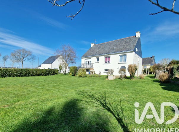 Guiscriff, Brittany 56560
