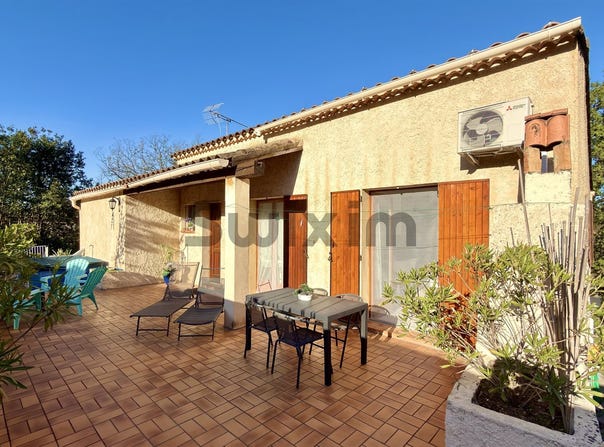 Bagnols-sur-Cèze, Languedoc-Roussillon 30200