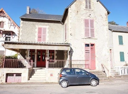 Saint-Honoré-Les-Bains, Bourgogne 58360