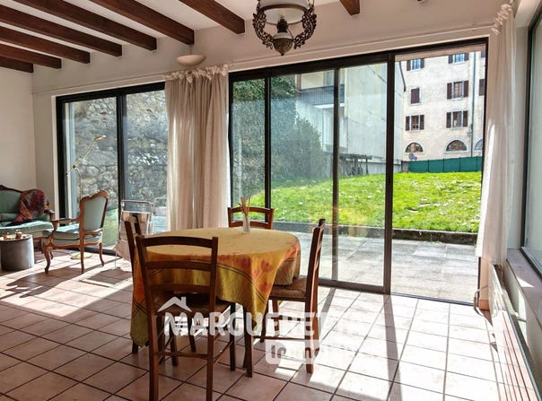 La Roche-sur-Foron, Haute-Savoie 74800