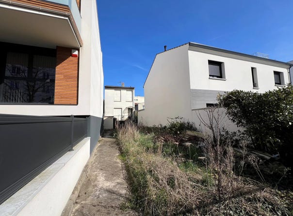 Issy-les-Moulineaux, Hauts-de-Seine 92130