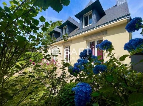 Questembert, Bretagne 56230