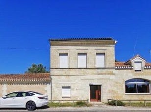 Bourg, Aquitaine 33710
