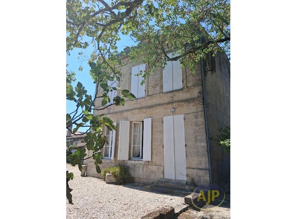 SAINT ESTEPHE, Nouvelle-Aquitaine 33180