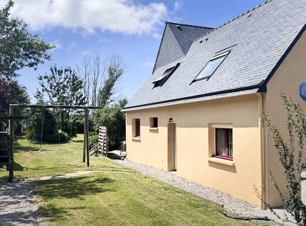 Argol, Brittany 29560