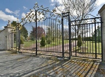 LAVAL, Pays de la Loire 53000