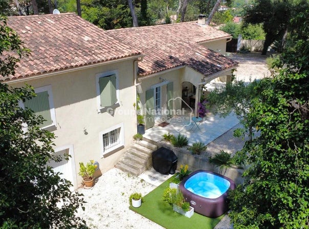 Loriol-du-Comtat, Provence-Alpes-Côte-d'Azur 84870