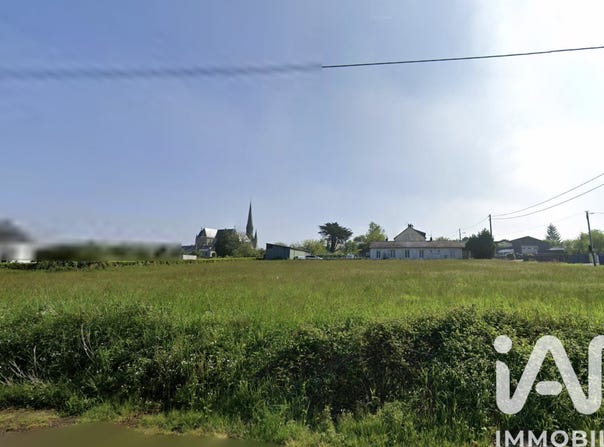 Bains-sur-Oust, Brittany 35600