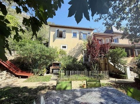 LAMAGDELAINE, Midi-Pyrénées 46090