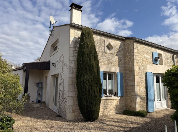 Montpellier-de-Médillan, Poitou-Charentes 17260